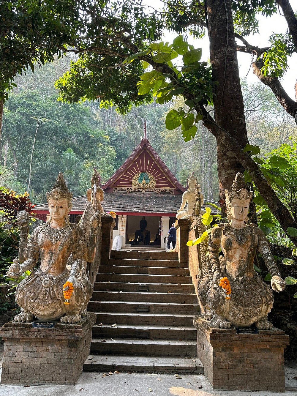 mae-kampong-village-2